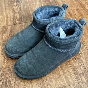 BearPaw Black Ankle Boots